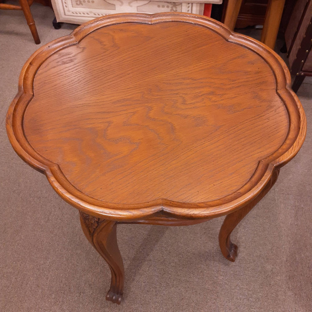 ランプテーブル サイドテーブル 丸 ラウンド エッジ付き テーブル おしゃれ オーク 無垢材 木製 仏国様式 スタイル クラシック 輸入家具 1136015