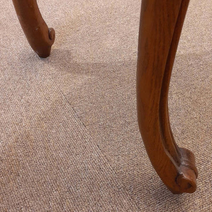 ランプテーブル サイドテーブル 丸 ラウンド エッジ付き テーブル おしゃれ オーク 無垢材 木製 仏国様式 スタイル クラシック 輸入家具 1136015