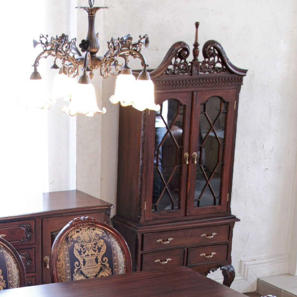 キャビネット ショーケース アンティーク風家具 ディスプレイキャビネット クイーンアン様式キャビネット マホガニーキャビネット アンティーク風 117013