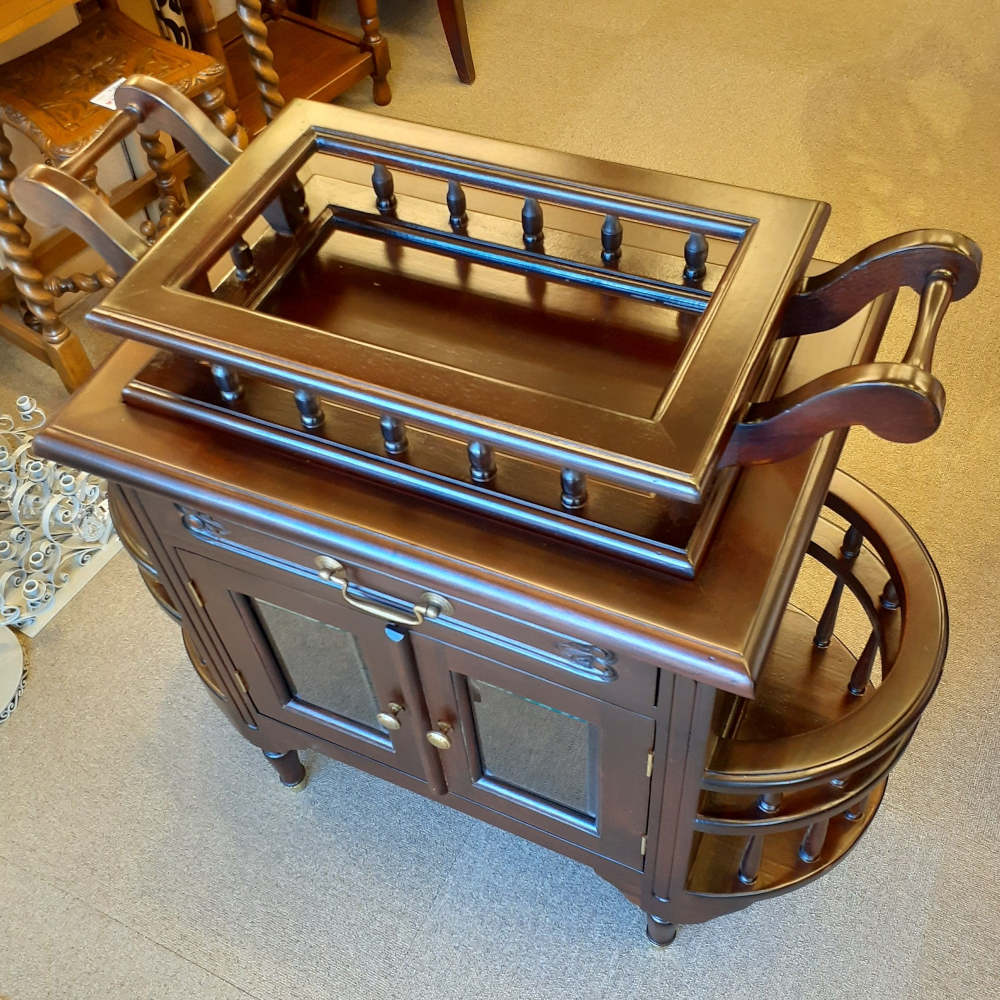 キャビネット トレイ付きキャビネット キャビネットテーブル トレイテーブル アンティーク風家具 マホガニー家具 バリーウイリアム BallyWilliam 117051