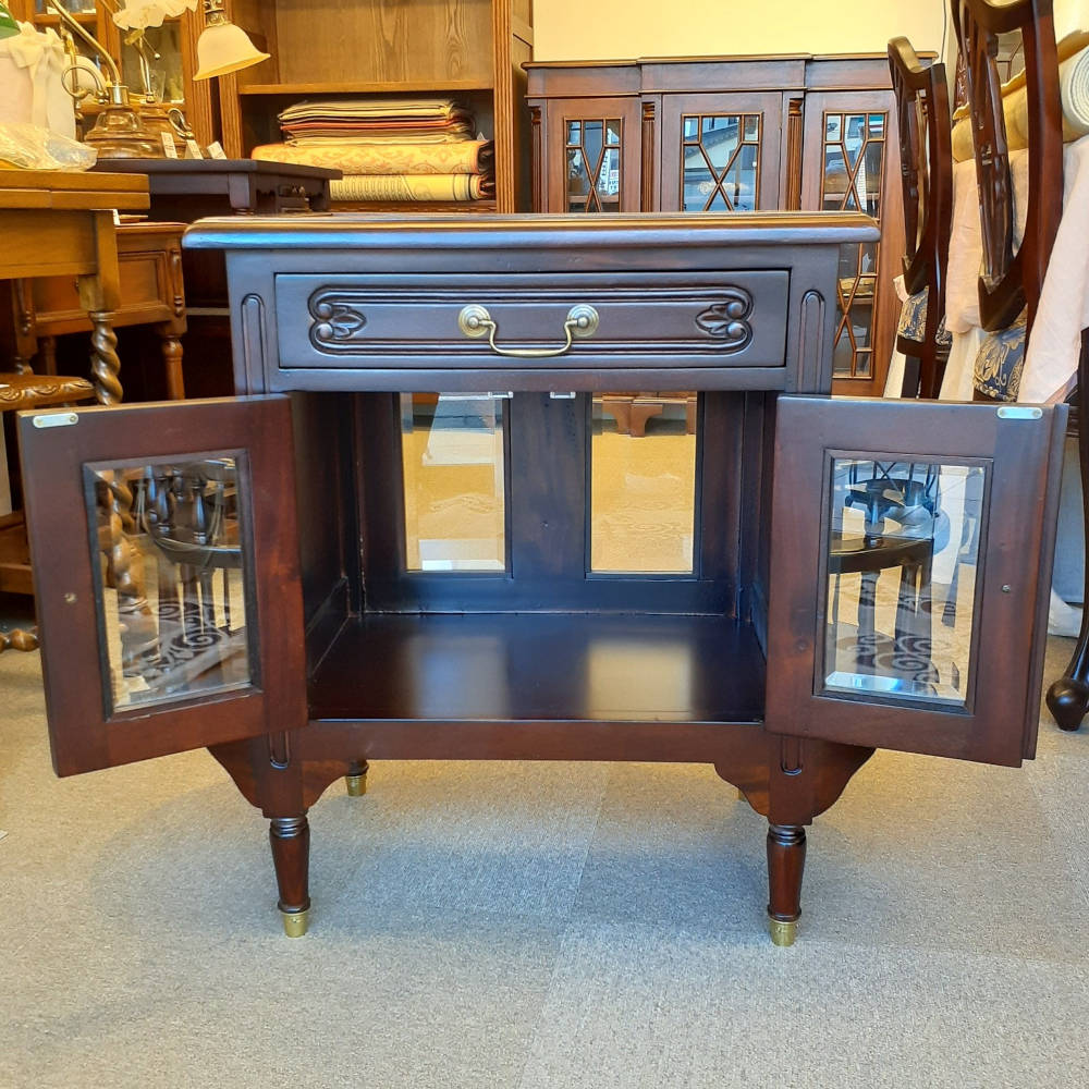 キャビネット トレイ付きキャビネット キャビネットテーブル トレイテーブル アンティーク風家具 マホガニー家具 バリーウイリアム BallyWilliam 117051