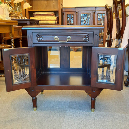 キャビネット トレイ付きキャビネット キャビネットテーブル トレイテーブル アンティーク風家具 マホガニー家具 バリーウイリアム BallyWilliam 117051