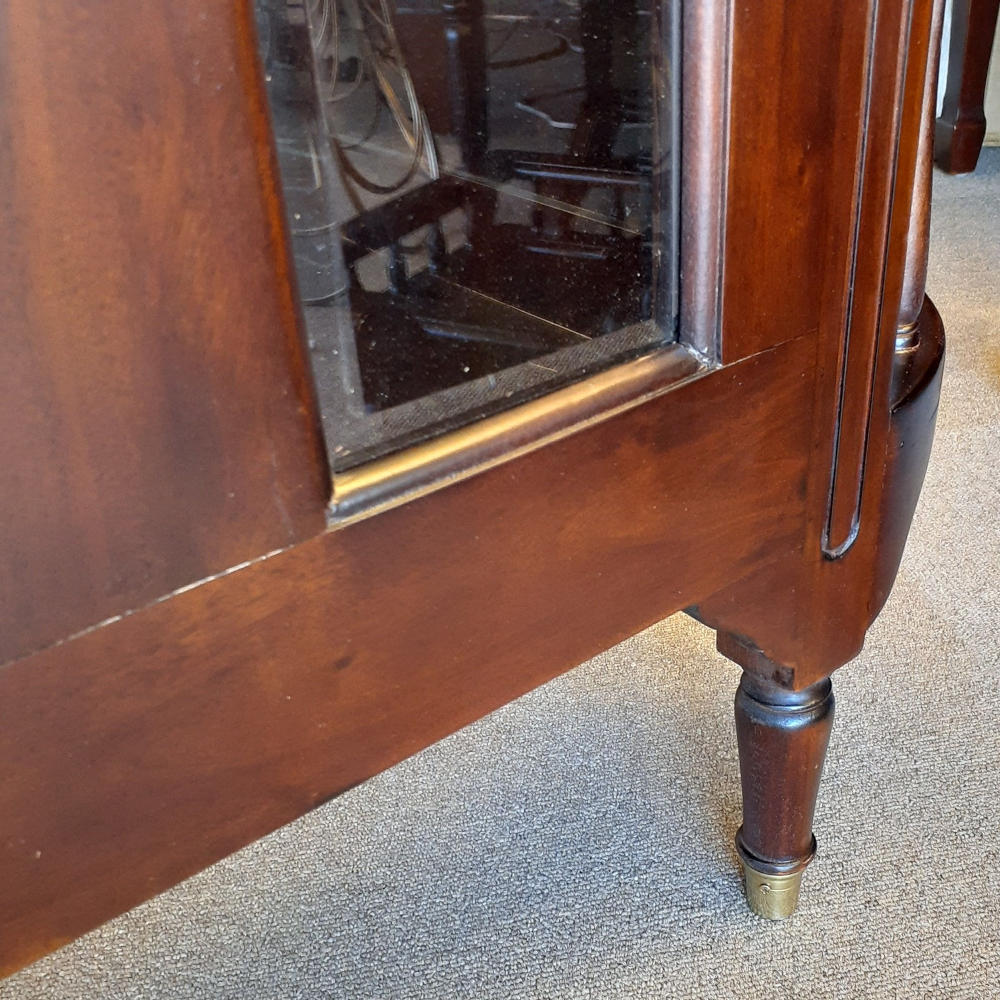 キャビネット トレイ付きキャビネット キャビネットテーブル トレイテーブル アンティーク風家具 マホガニー家具 バリーウイリアム BallyWilliam 117051