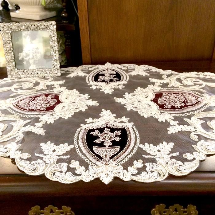 テーブルセンター レース生地 レース ボルドー インテリア エレガント 40×76 豪華 ゴージャス 高級感 おしゃれ 別珍 ベルベット 12110TC-BD
