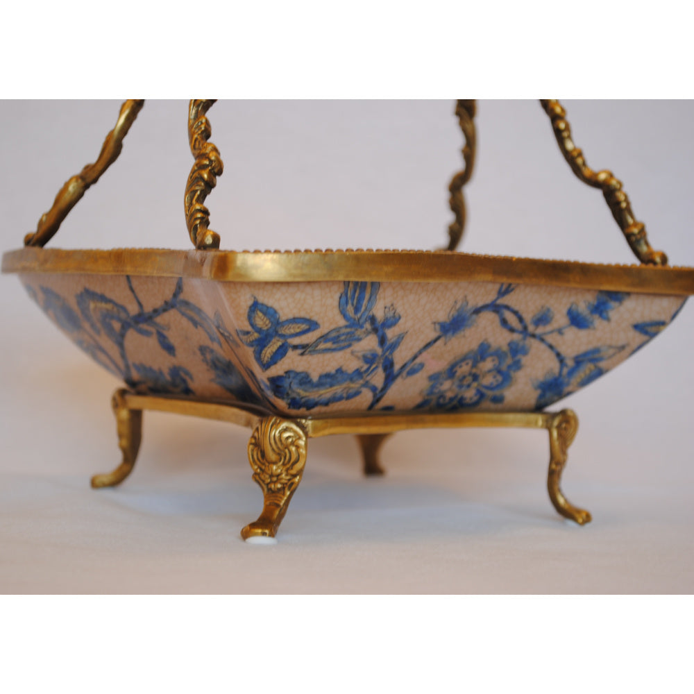 プレート 取っ手付き 陶磁器 真鍮 小物入れ 脚付き 雑貨 四角 アンティーク調 シノワズリー 菓子器 インテリア雑貨 1564019