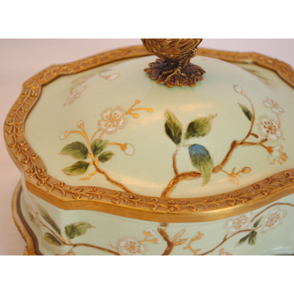 ボックス BOX 陶磁器 真鍮 小物入れ 脚付き 雑貨 アクセサリーボックス アンティーク調 シノワズリー 収納箱 インテリア雑貨 1564031