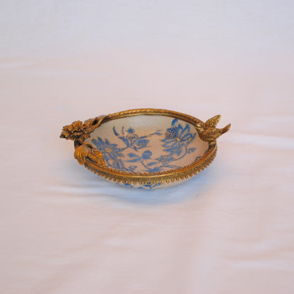 プレート お皿 丸皿 コンポート 鳥 陶磁器 真鍮 小物入れ 雑貨 丸 円 アンティーク調 シノワズリー 菓子器 インテリア雑貨 1564035