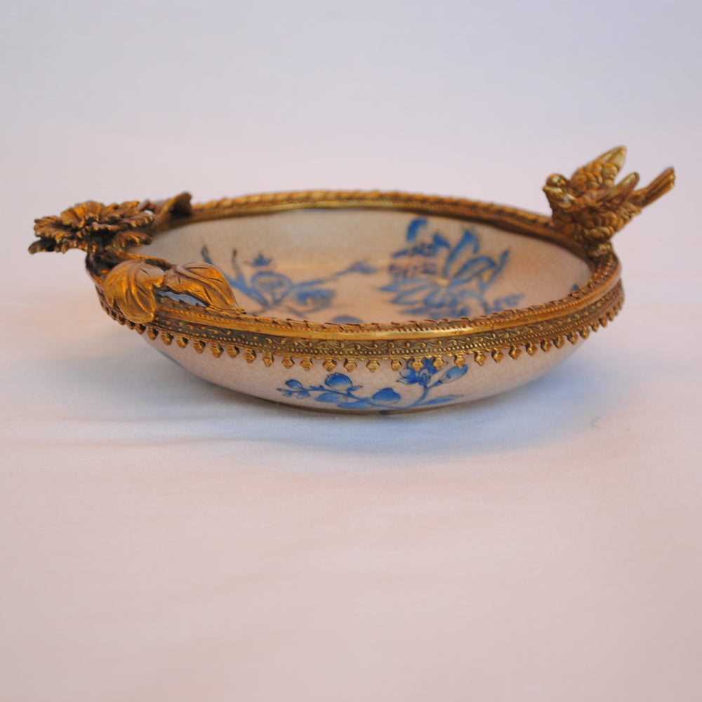 プレート お皿 丸皿 コンポート 鳥 陶磁器 真鍮 小物入れ 雑貨 丸 円 アンティーク調 シノワズリー 菓子器 インテリア雑貨 1564035