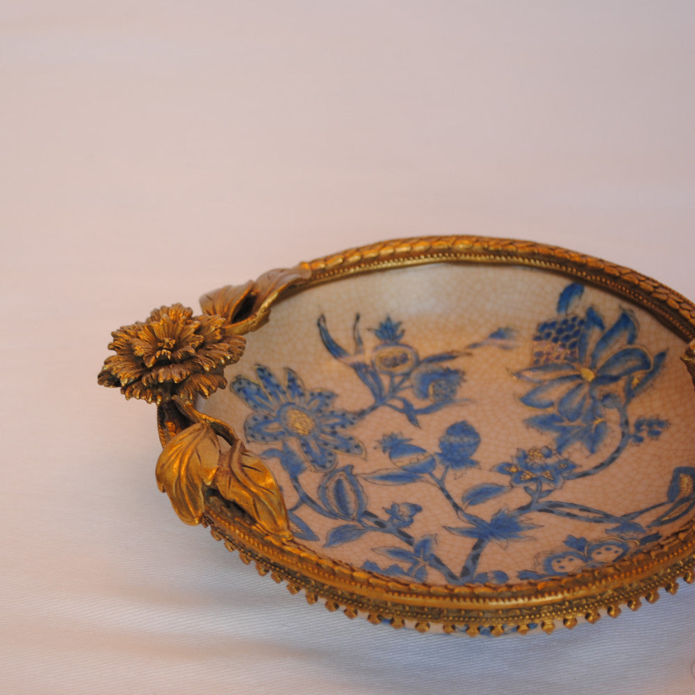 プレート お皿 丸皿 コンポート 鳥 陶磁器 真鍮 小物入れ 雑貨 丸 円 アンティーク調 シノワズリー 菓子器 インテリア雑貨 1564035