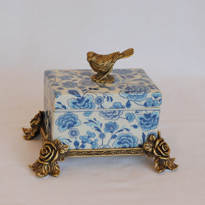 ボックス BOX 陶磁器 真鍮 小物入れ コットンパッドボックス 脚付き 雑貨 バラ 鳥 アンティーク調 シノワズリー 収納箱 インテリア雑貨 1564038