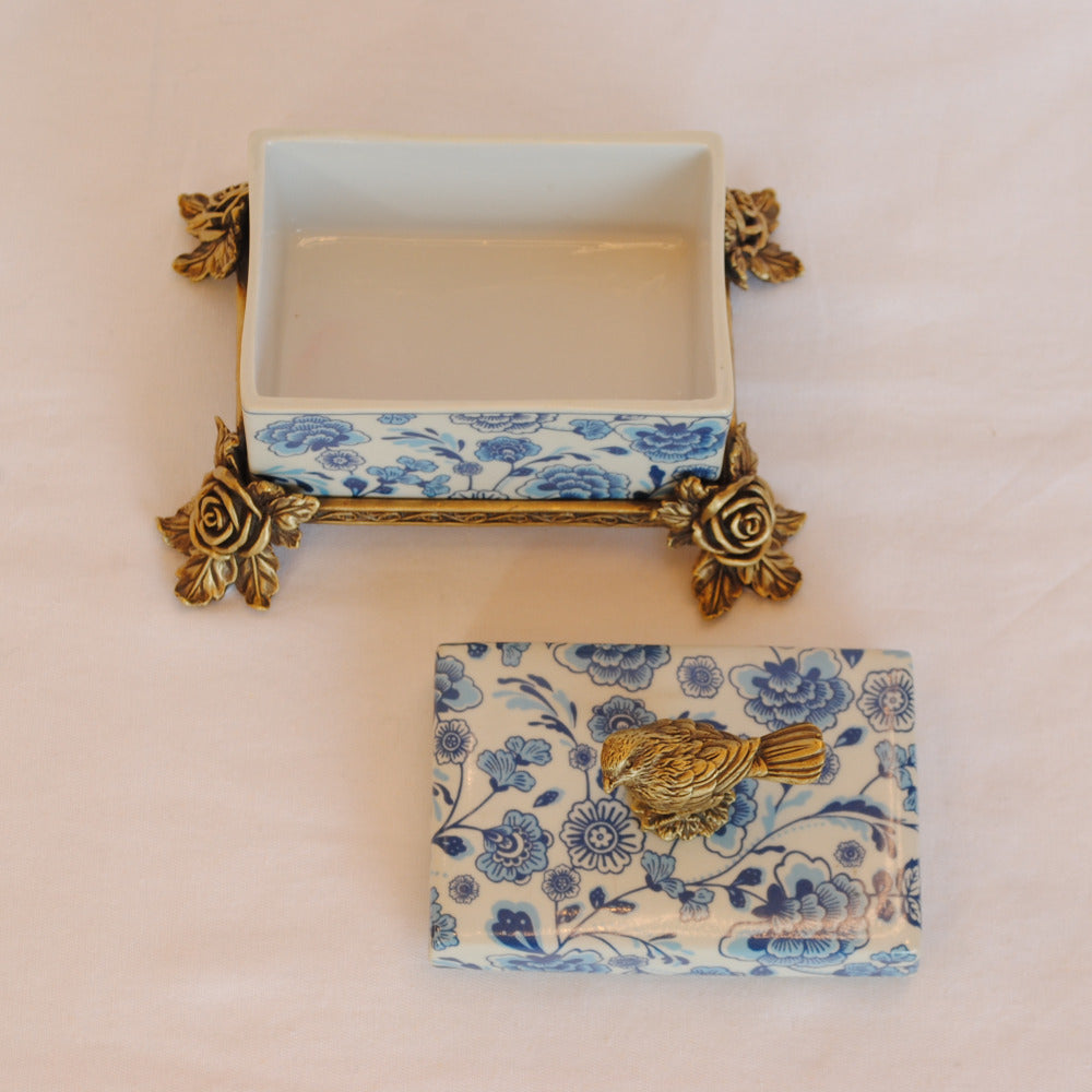 ボックス BOX 陶磁器 真鍮 小物入れ コットンパッドボックス 脚付き 雑貨 バラ 鳥 アンティーク調 シノワズリー 収納箱 インテリア雑貨 1564038