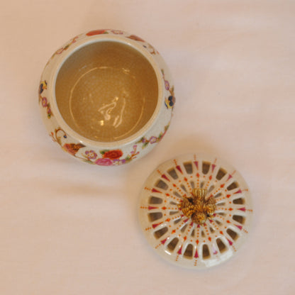 香炉 BOX 陶磁器 真鍮 小物入れ 球型 陶器 雑貨 バラ 鳥 花鳥 アンティーク調 シノワズリー 収納箱 インテリア雑貨 1564039