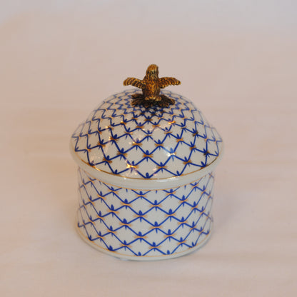 小物入れ BOX 蓋付ボックス コットンパッドホルダー 陶磁器 真鍮 小物入れ 円柱型 陶器 雑貨 アラベスク アンティーク調 シノワズリー インテリア雑貨 1564040