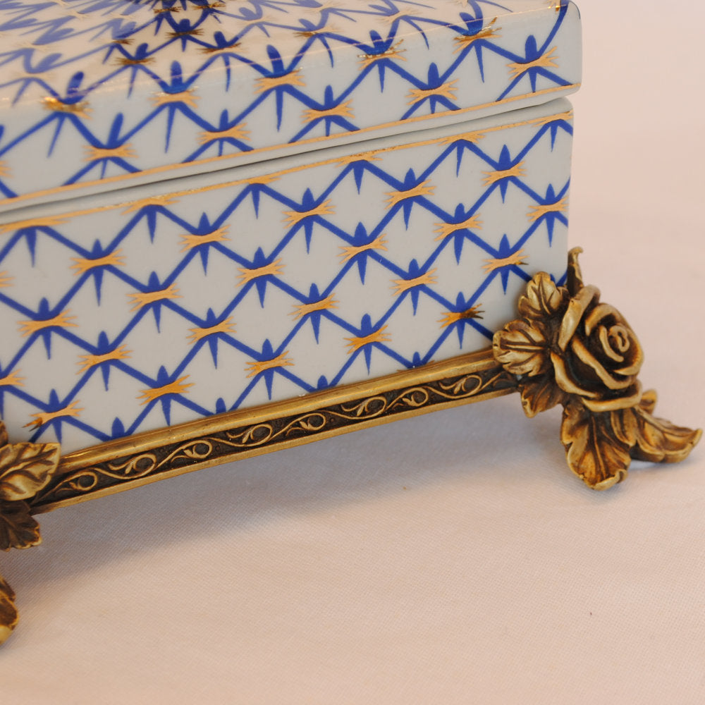 ボックス BOX 陶磁器 真鍮 小物入れ コットンパッドボックス 脚付き 雑貨 アンティーク調 蓋付ボックス アンティーク調 シノワズリー インテリア雑貨 1564045