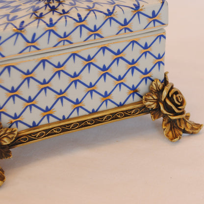 ボックス BOX 陶磁器 真鍮 小物入れ コットンパッドボックス 脚付き 雑貨 アンティーク調 蓋付ボックス アンティーク調 シノワズリー インテリア雑貨 1564045