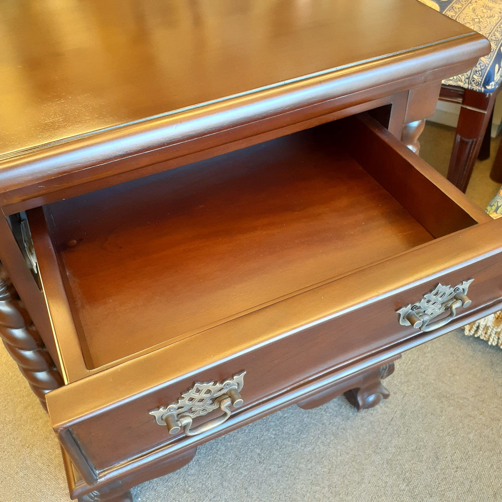 チェスト ナイトスタンドテーブル 4段チェスト ランプテーブル マホガニー家具 アンティーク風家具 アンティーク調 マホガニー無垢材 160002