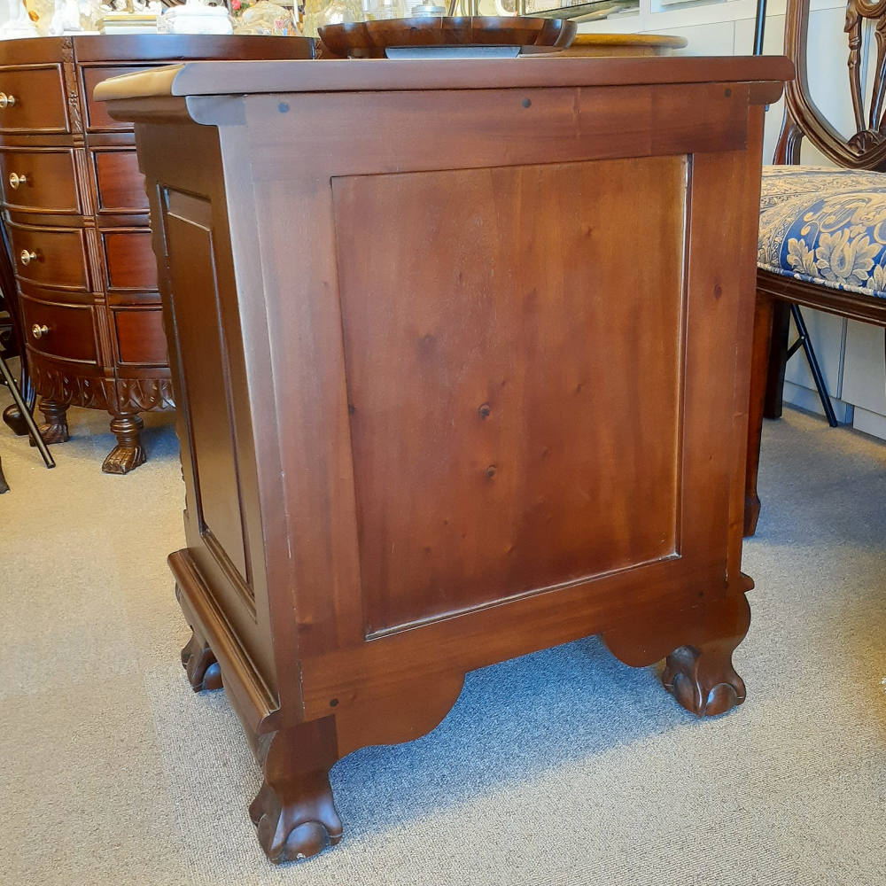 チェスト ナイトスタンドテーブル 4段チェスト ランプテーブル マホガニー家具 アンティーク風家具 アンティーク調 マホガニー無垢材 160002