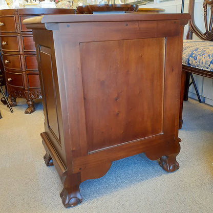 チェスト ナイトスタンドテーブル 4段チェスト ランプテーブル マホガニー家具 アンティーク風家具 アンティーク調 マホガニー無垢材 160002