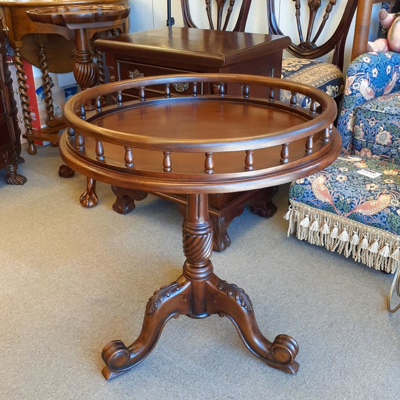 ティーテーブル テーブル サイドテーブル ランプテーブル マホガニー家具 アンティーク風家具 アンティーク調 マホガニー無垢材 バラスターテーブル 160005