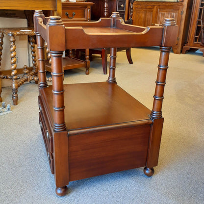 サイドテーブル スモールテーブル トレイテーブル アンティーク風家具 2ドロワーサイドテーブル マホガニー家具 マホガニー無垢材家具 160008