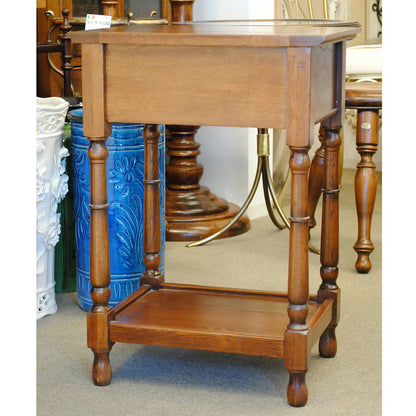 サイドテーブル おしゃれ 電話台 英国 アンティーク テーブル ベッドサイドテーブル オーク無垢 チェスト クラシック 177007