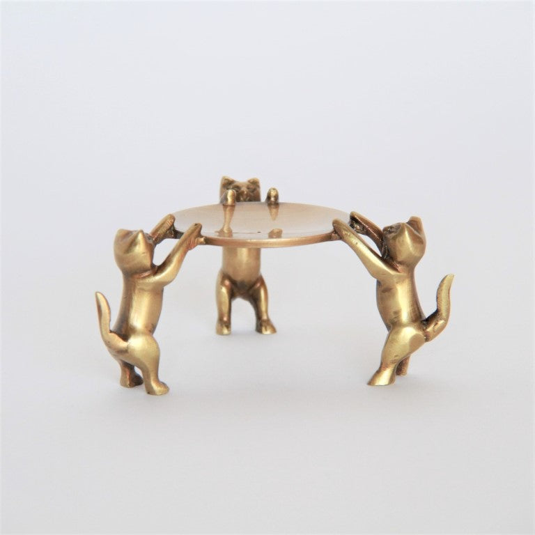 アクセサリートレイ おしゃれ CAT 猫 ネコ 真鍮製 アクセサリープレート トレイ プレート 雑貨 トレー インテリア雑貨 オシャレ雑貨 おしゃれ雑貨 325012