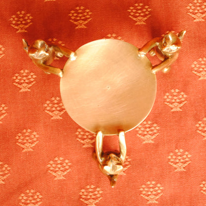 アクセサリートレイ おしゃれ CAT 猫 ネコ 真鍮製 アクセサリープレート トレイ プレート 雑貨 トレー インテリア雑貨 オシャレ雑貨 おしゃれ雑貨 325012