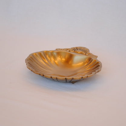 トレイ シェル型トレイ おしゃれ 真鍮製 プレート アンティーク風 キートレイ 鍵皿 皿 トレー 雑貨 オブジェ インテリア雑貨 ヨーロピアン雑貨 325043