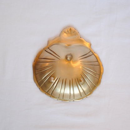 トレイ シェル型トレイ おしゃれ 真鍮製 プレート アンティーク風 キートレイ 鍵皿 皿 トレー 雑貨 オブジェ インテリア雑貨 ヨーロピアン雑貨 325043