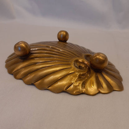 トレイ アクセサリートレイ シェル型トレイ 真鍮製トレイ 小物入れ アンティーク風トレイ 真鍮雑貨 325044