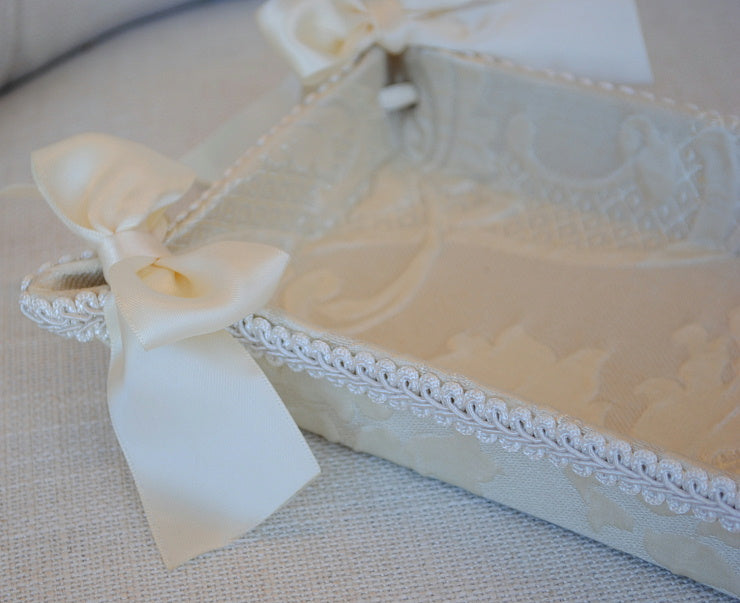 リボン トレイ トレー ホワイト ヨーロピアン プリンセス インテリア Jennifer Taylor ジェニファーテイラー カルトナージュ Leone WH 33014TY
