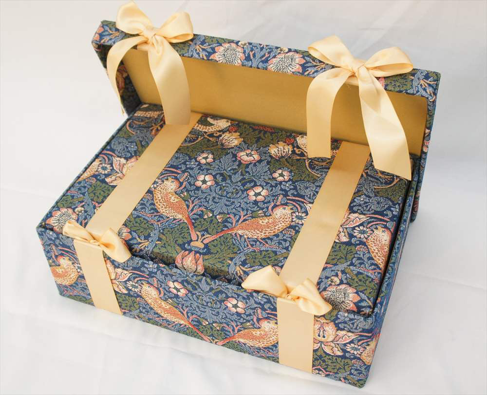 リボンボックス ウイリアムモリス ウィリアムモリス ３個セット BOX ボックス ジェニファーテイラー カルトナージュ StrawberryThief JenniferTaylor 33099BX