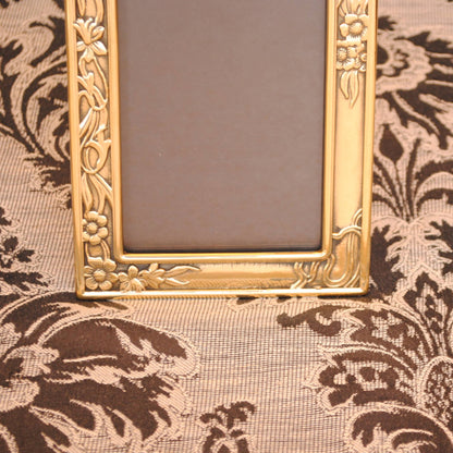 フォトフレーム 写真立て おしゃれ アンティーク調 フィオーリ 金色 縦タイプ 真鍮雑貨 真鍮製 ブラス イタリー製 スティラーズ STILARS 388321