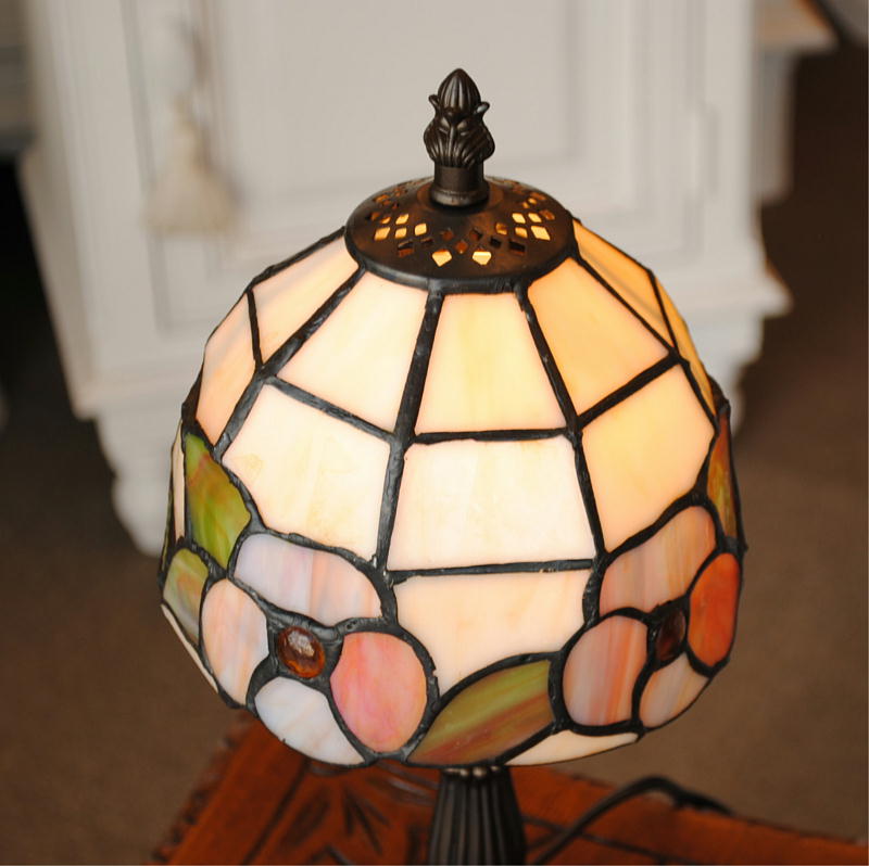 テーブルランプ おしゃれ ステンドグラス エレガント ティファニー アンティーク シェード アイアン 丸 ラウンド 718007