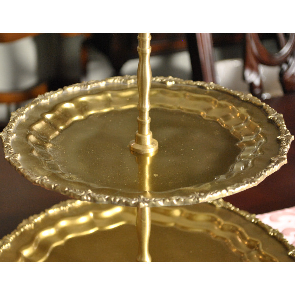 アフタヌーンティースタンド 真鍮雑貨 ケーキスタンド 真鍮製プレート 2段プレート 真鍮 2段トレー ディスプレイプレート クラシック アンティーク風 7347060