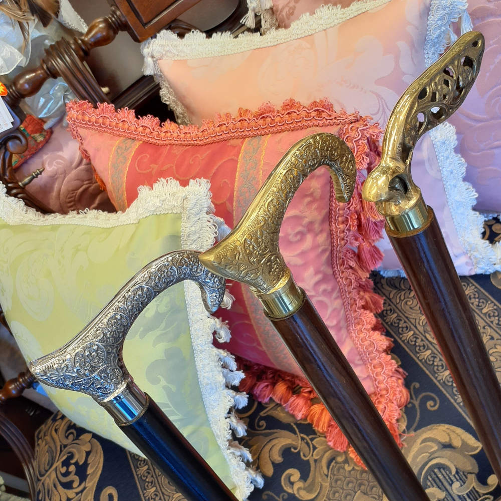 ステッキ 杖 おしゃれな杖 真鍮製ステッキ こだわりハンドルステッキ ゴールドハンドル杖 高級ステッキ 真鍮製杖 アンティーク風ステッキ 真鍮雑貨 7382018