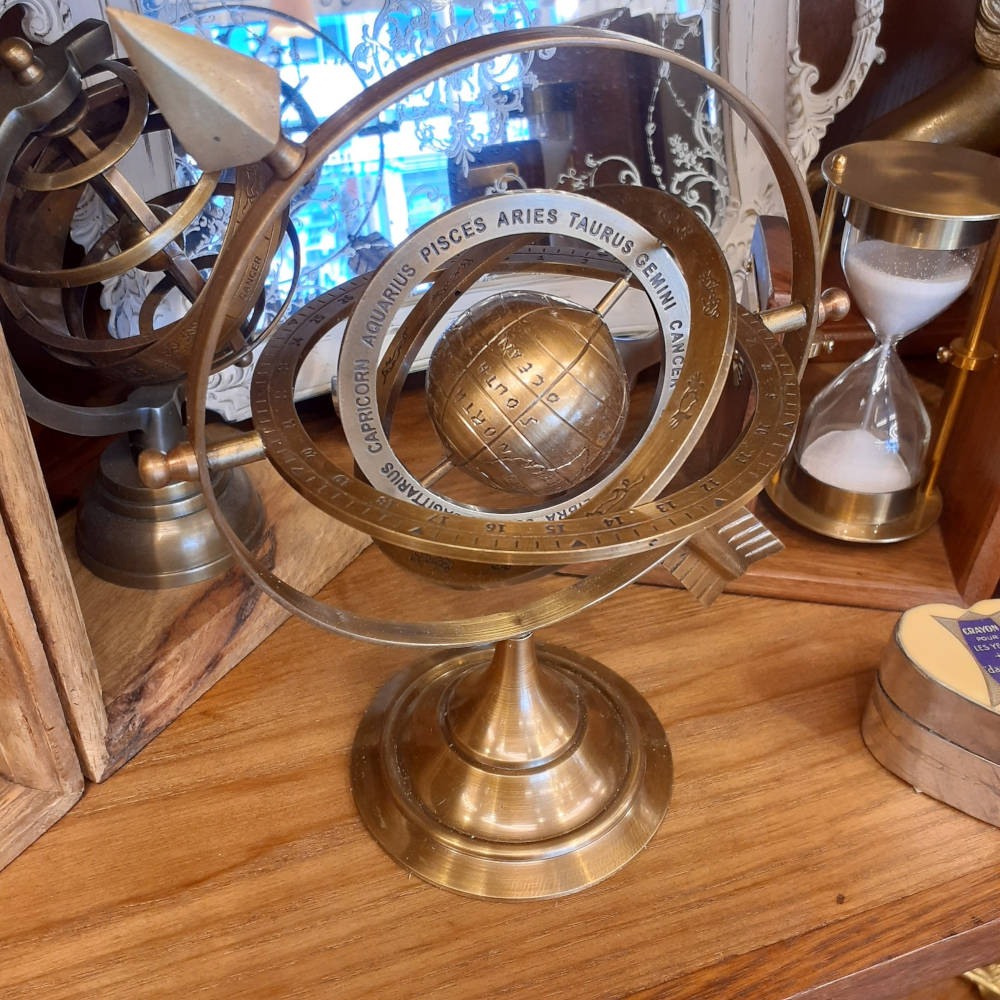 天球儀 おしゃれ 真鍮製 アンティーク調 地球儀 星座 座標 経度 緯度 雑貨 オブジェ インテリア雑貨 ヨーロピアン雑貨 オシャレ雑貨 おしゃれ雑貨 7382025