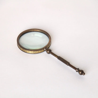 拡大鏡 おしゃれ 真鍮製 ルーペ アンティーク調 虫眼鏡 雑貨 インテリア雑貨 ヨーロピアン雑貨 オシャレ雑貨 おしゃれ雑貨 7382040
