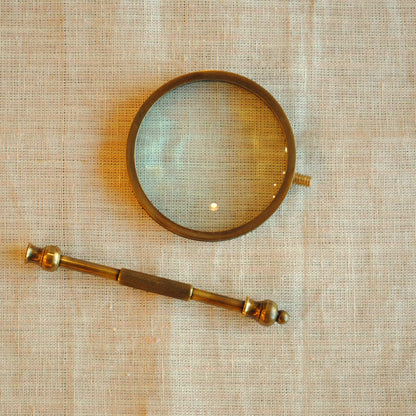 拡大鏡 おしゃれ 真鍮製 ルーペ アンティーク調 虫眼鏡 雑貨 インテリア雑貨 ヨーロピアン雑貨 オシャレ雑貨 おしゃれ雑貨 7382040