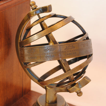 ブックエンド 天球儀型ブックエンド 天球儀 おしゃれ 真鍮製 アンティーク風 星座 座標 経度 緯度 雑貨 ヨーロピアン雑貨 オシャレ雑貨 おしゃれ雑貨 7382056-2