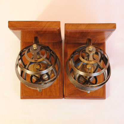 ブックエンド 天球儀型ブックエンド 天球儀 おしゃれ 真鍮製 アンティーク風 星座 座標 経度 緯度 雑貨 ヨーロピアン雑貨 オシャレ雑貨 おしゃれ雑貨 7382056-2