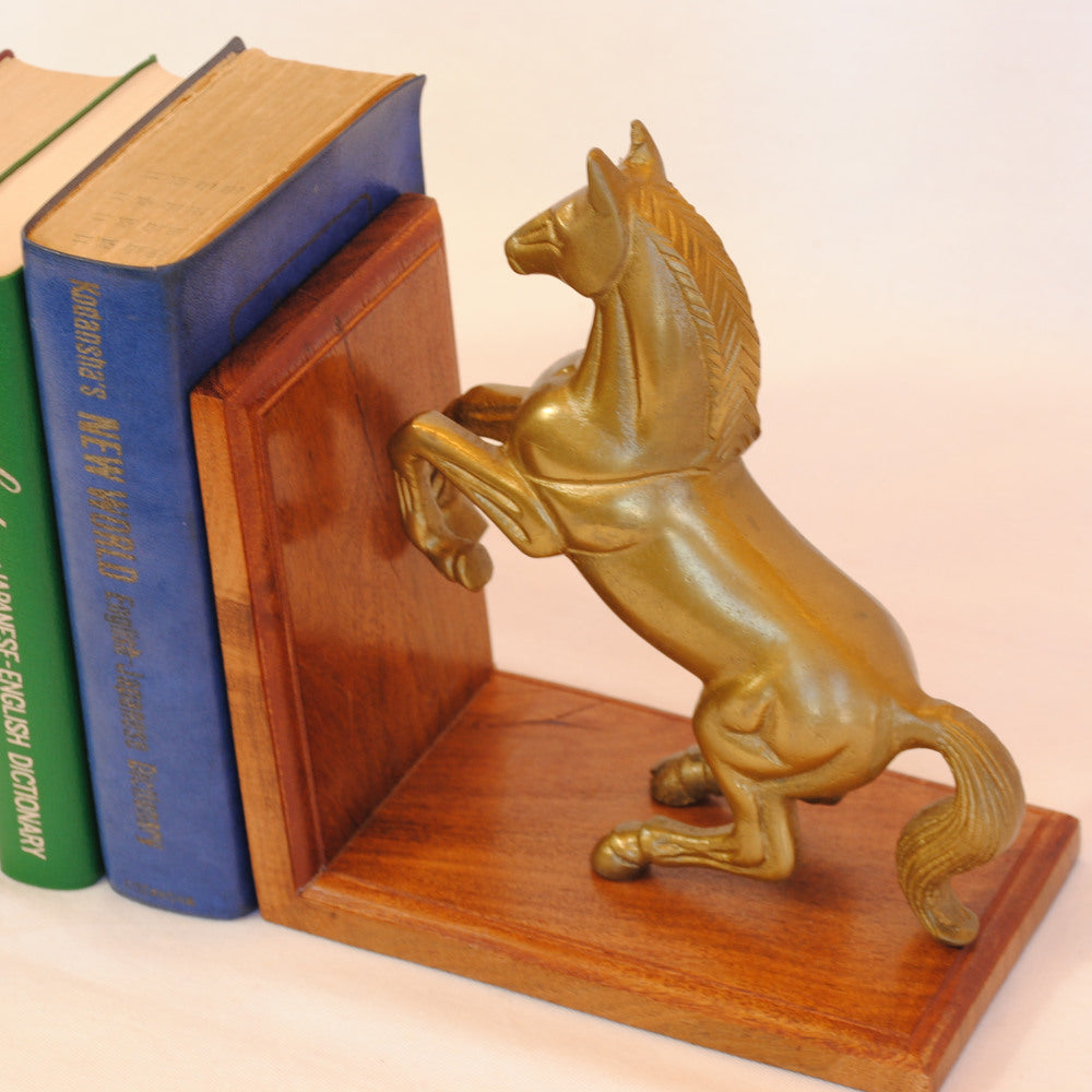 ブックエンド 跳ね馬型ブックエンド 馬 おしゃれ 真鍮製 アンティーク風 跳ね馬 フェラーリ 本立て 文房具雑貨 2個セット オブジェ インテリア雑貨 7382064