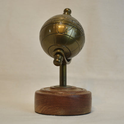 地球儀 ミニ地球儀 置物 オブジェ 真鍮製 雑貨 オーナメント インテリア雑貨 アンティーク風地球儀 真鍮雑貨 7382073