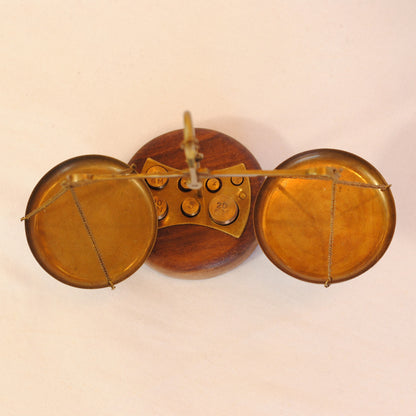 天秤 おしゃれ 真鍮製 アンティーク 量り スケール 分銅付き 雑貨 オブジェ インテリア雑貨 ヨーロピアン雑貨 オシャレ雑貨 おしゃれ雑貨 7382077S