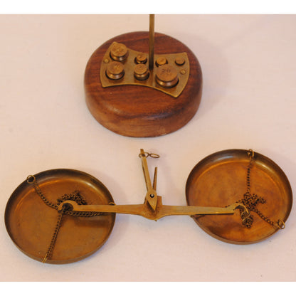 天秤 おしゃれ 真鍮製 アンティーク 量り スケール 分銅付き 雑貨 オブジェ インテリア雑貨 ヨーロピアン雑貨 オシャレ雑貨 おしゃれ雑貨 7382077S