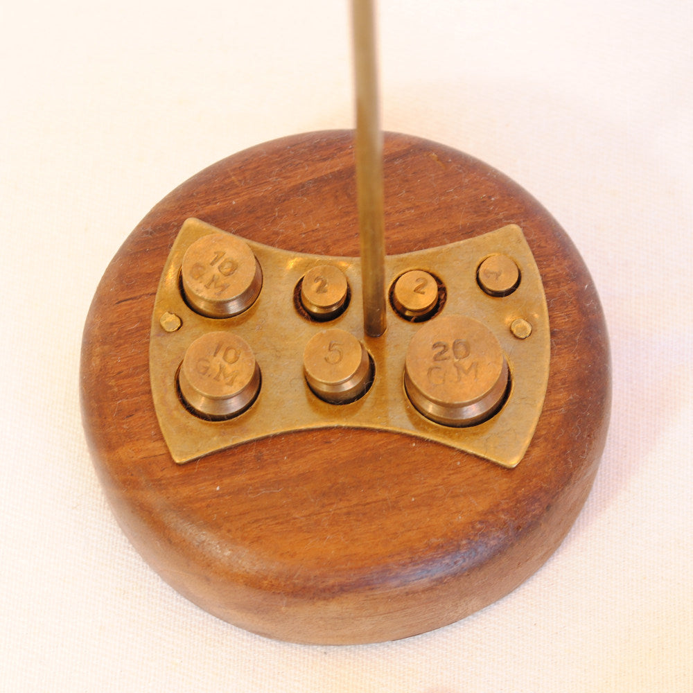 天秤 おしゃれ 真鍮製 アンティーク 量り スケール 分銅付き 雑貨 オブジェ インテリア雑貨 ヨーロピアン雑貨 オシャレ雑貨 おしゃれ雑貨 7382077S