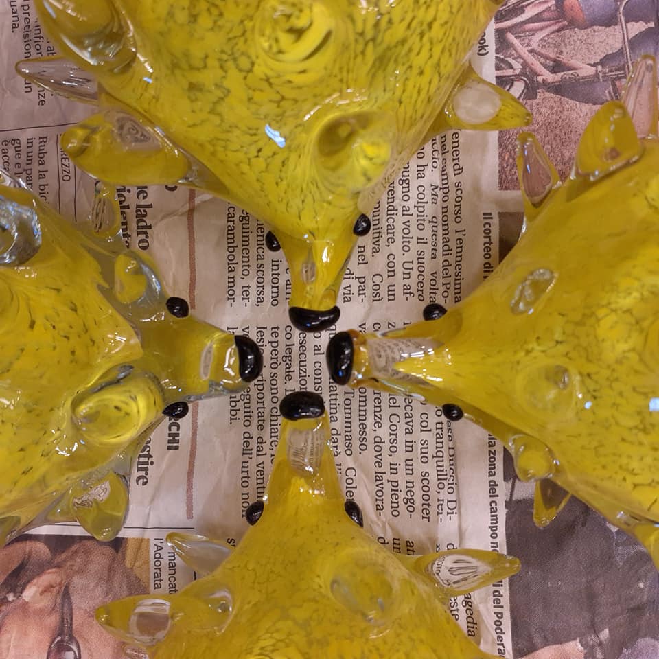 ハリネズミ 置物 オブジェ ガラス グラスオブジェ 針鼠 かわいい インテリア 雑貨 ガラスのオブジェ はりねずみ 7688014