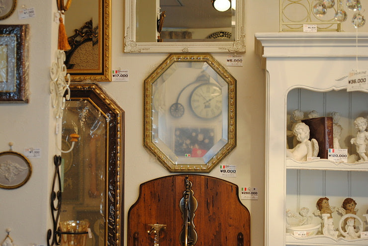 ウォールミラー おしゃれ 鏡 壁掛け 八角形 隅切り 木製 アンティーク イタリア製 ベルトーチ BERTOZZI 808223