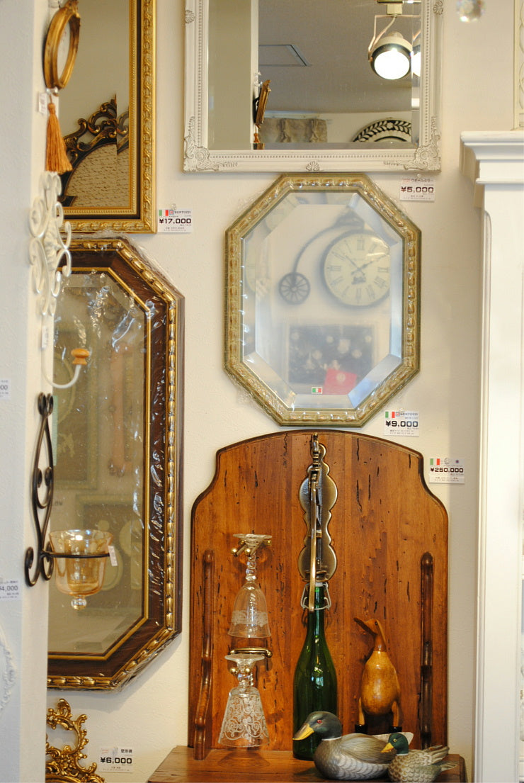 ウォールミラー おしゃれ 鏡 壁掛け 八角形 隅切り 木製 アンティーク イタリア製 ベルトーチ BERTOZZI 808223