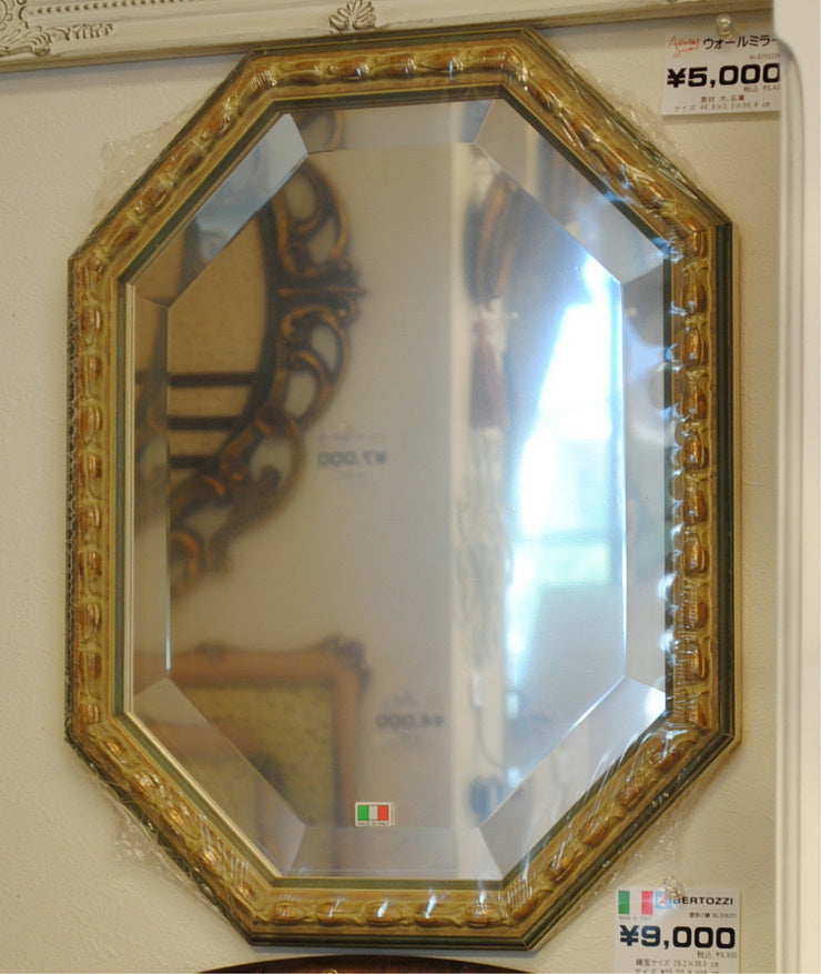 ウォールミラー おしゃれ 鏡 壁掛け 八角形 隅切り 木製 アンティーク イタリア製 ベルトーチ BERTOZZI 808223